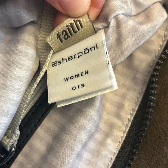 Sherpani Brown Crossbody Bag - Picture 7 of 11